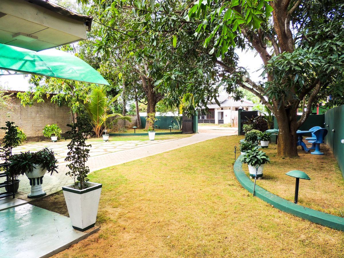 Shaa Lodge تيساماهاراما المظهر الخارجي الصورة