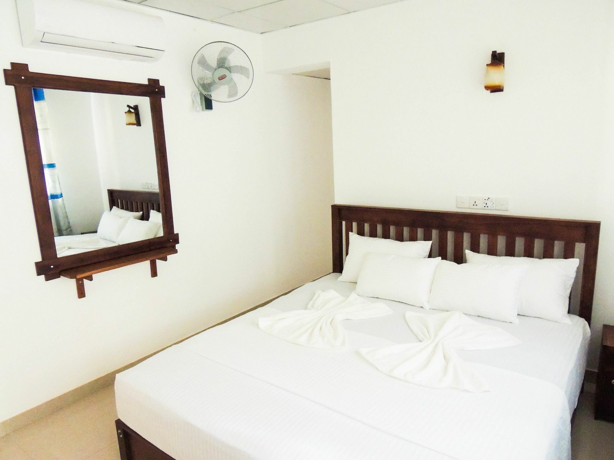 Shaa Lodge تيساماهاراما المظهر الخارجي الصورة